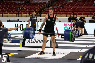 Logan Aldridge the Fittest One Arm Athlete doing an overhead snatch Wodapalooza 2018